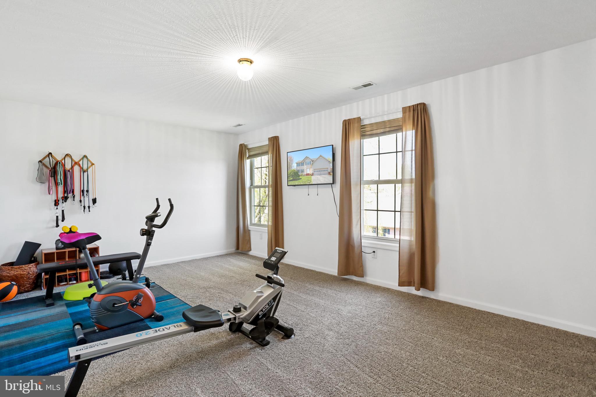 FOXCROFT MEADOWS - Residential