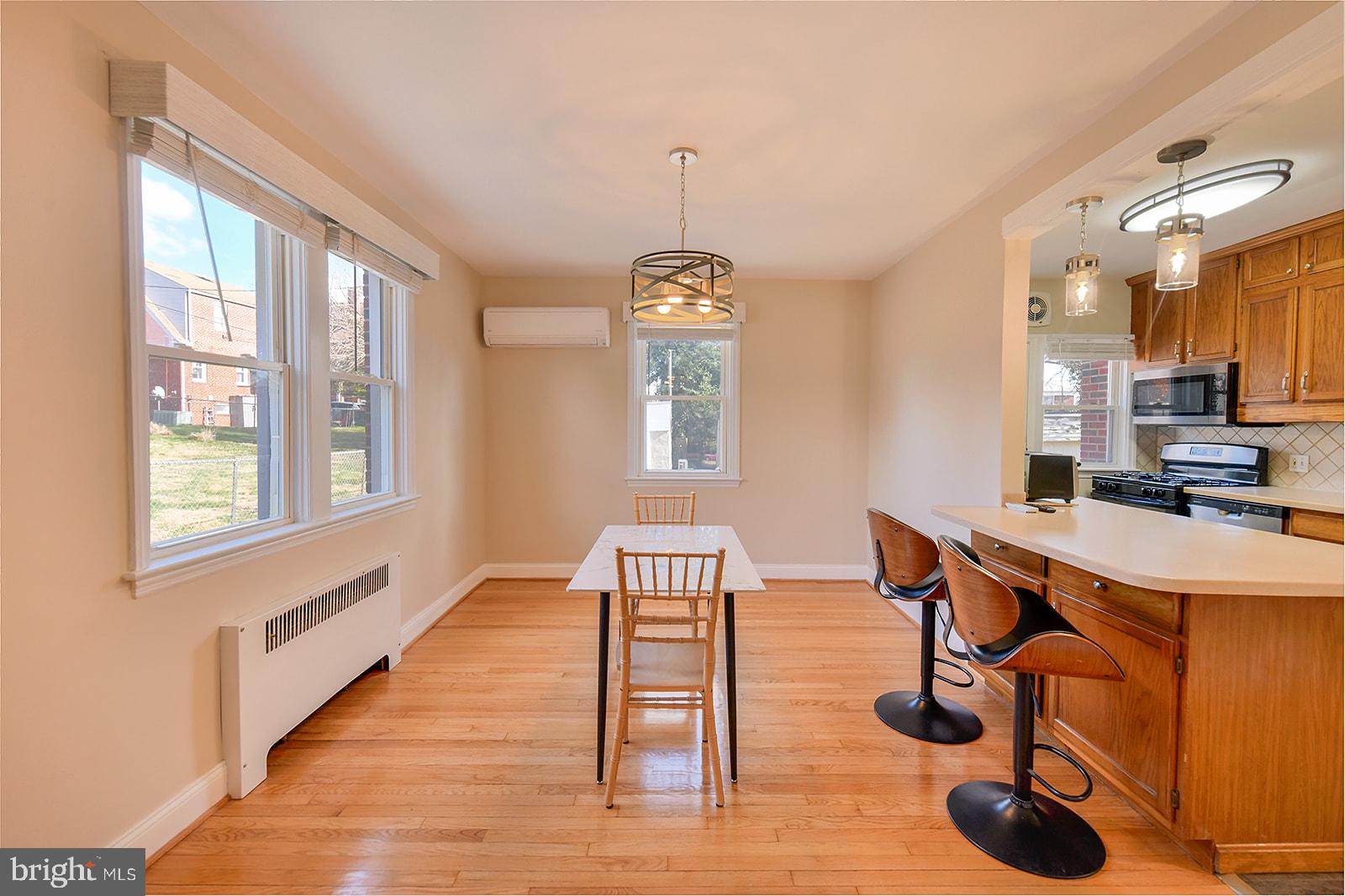 HAMILTON HILLS - Residential