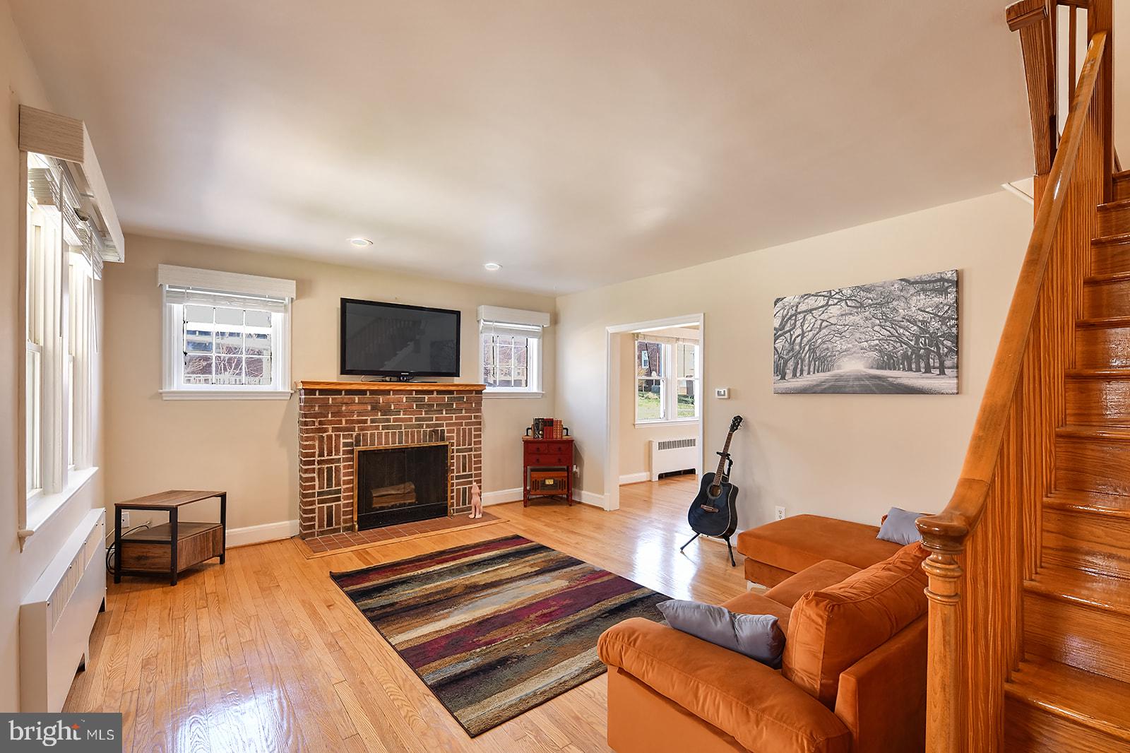 HAMILTON HILLS - Residential