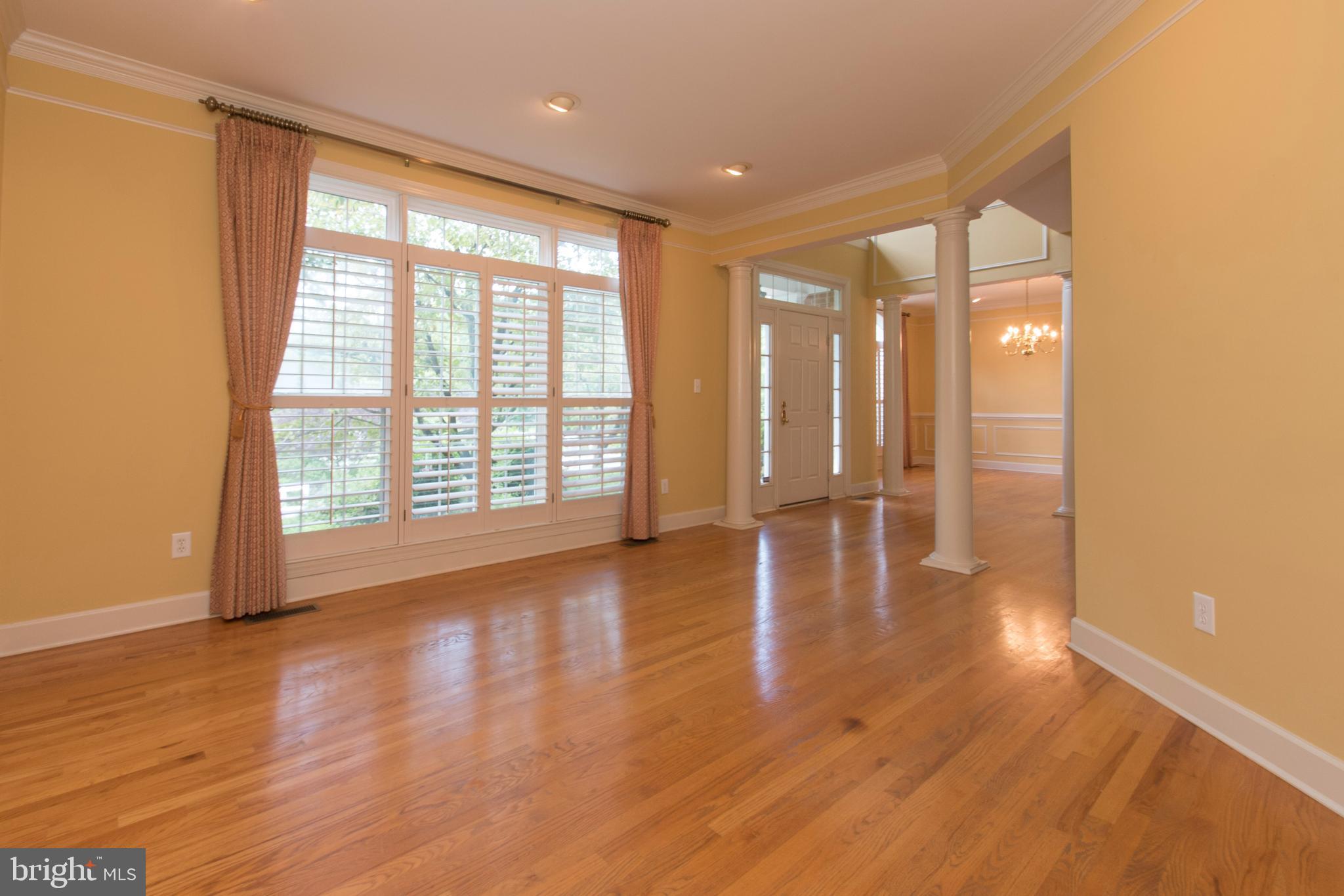 PINEY GLEN VILLAGE - Residential Lease