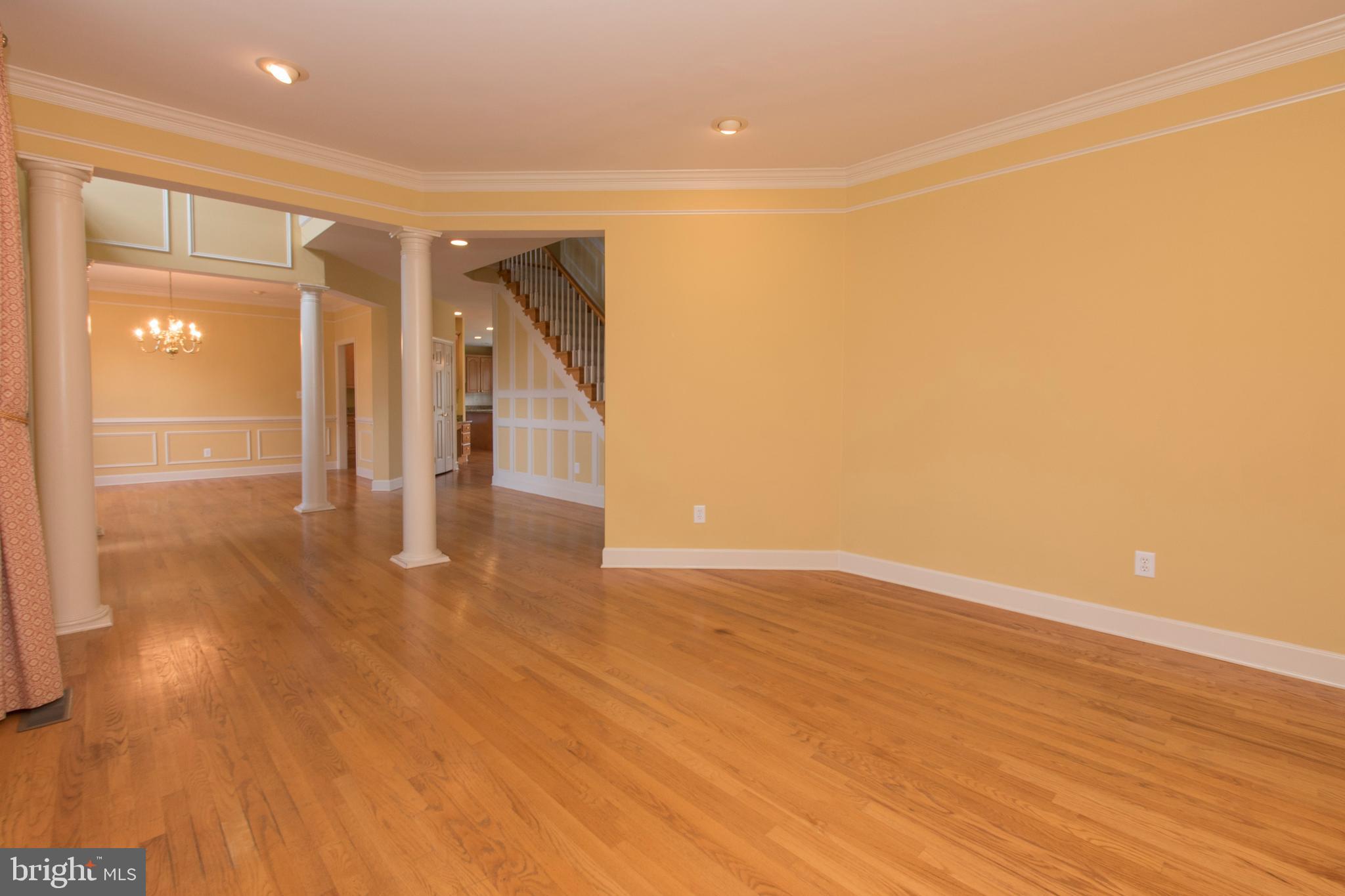 PINEY GLEN VILLAGE - Residential Lease