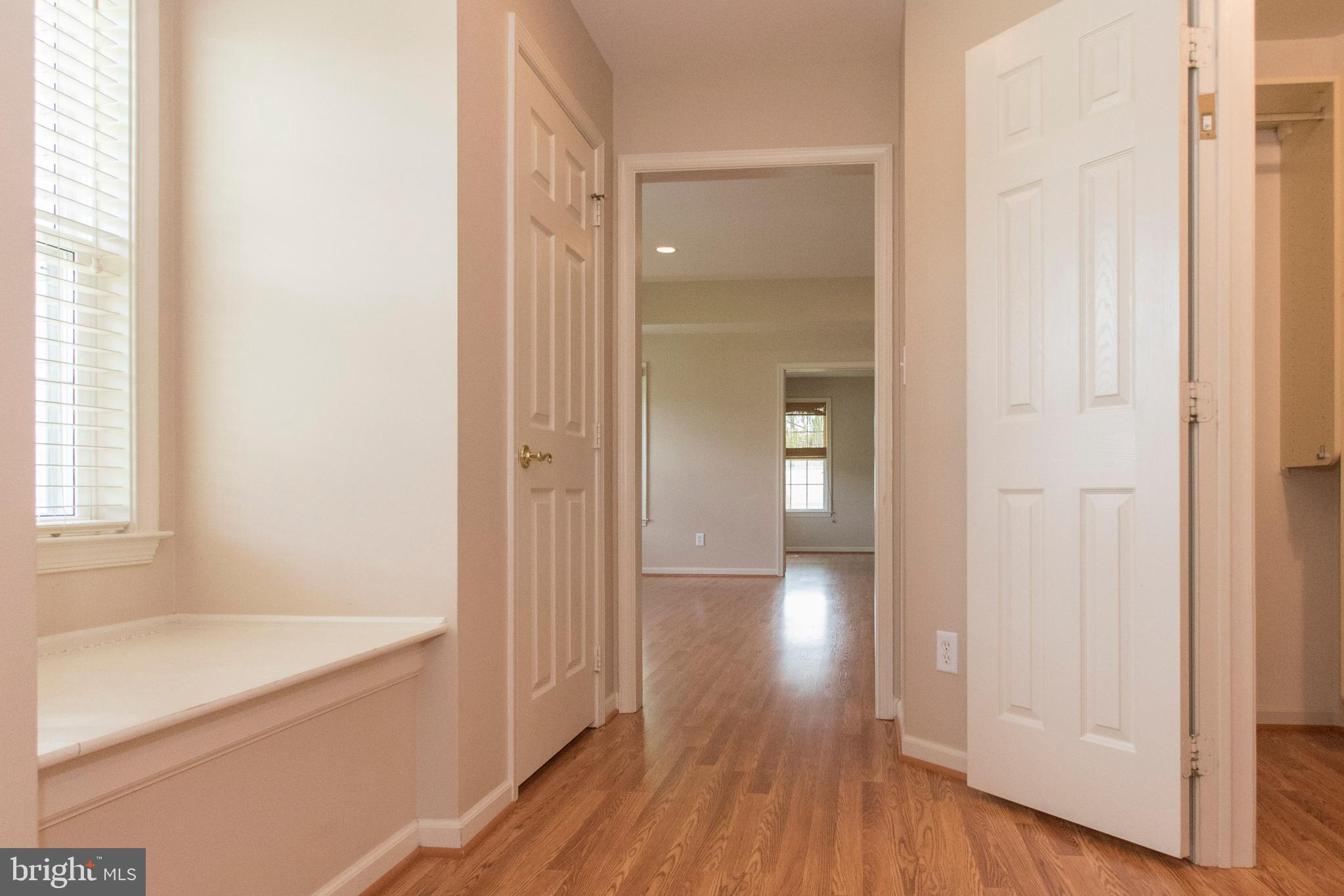 PINEY GLEN VILLAGE - Residential Lease