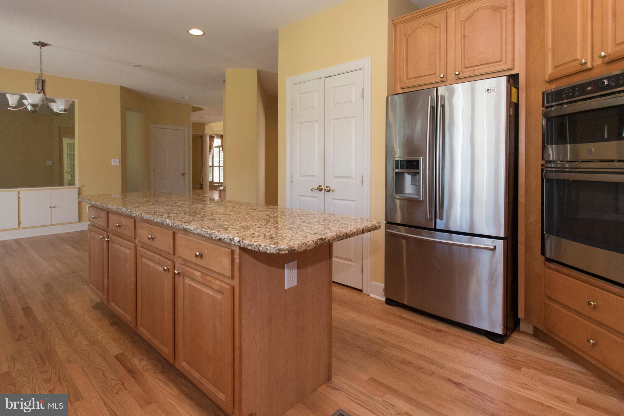 PINEY GLEN VILLAGE - Residential Lease