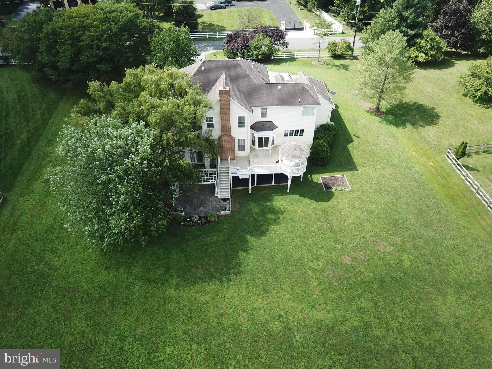 PINEY GLEN VILLAGE - Residential Lease