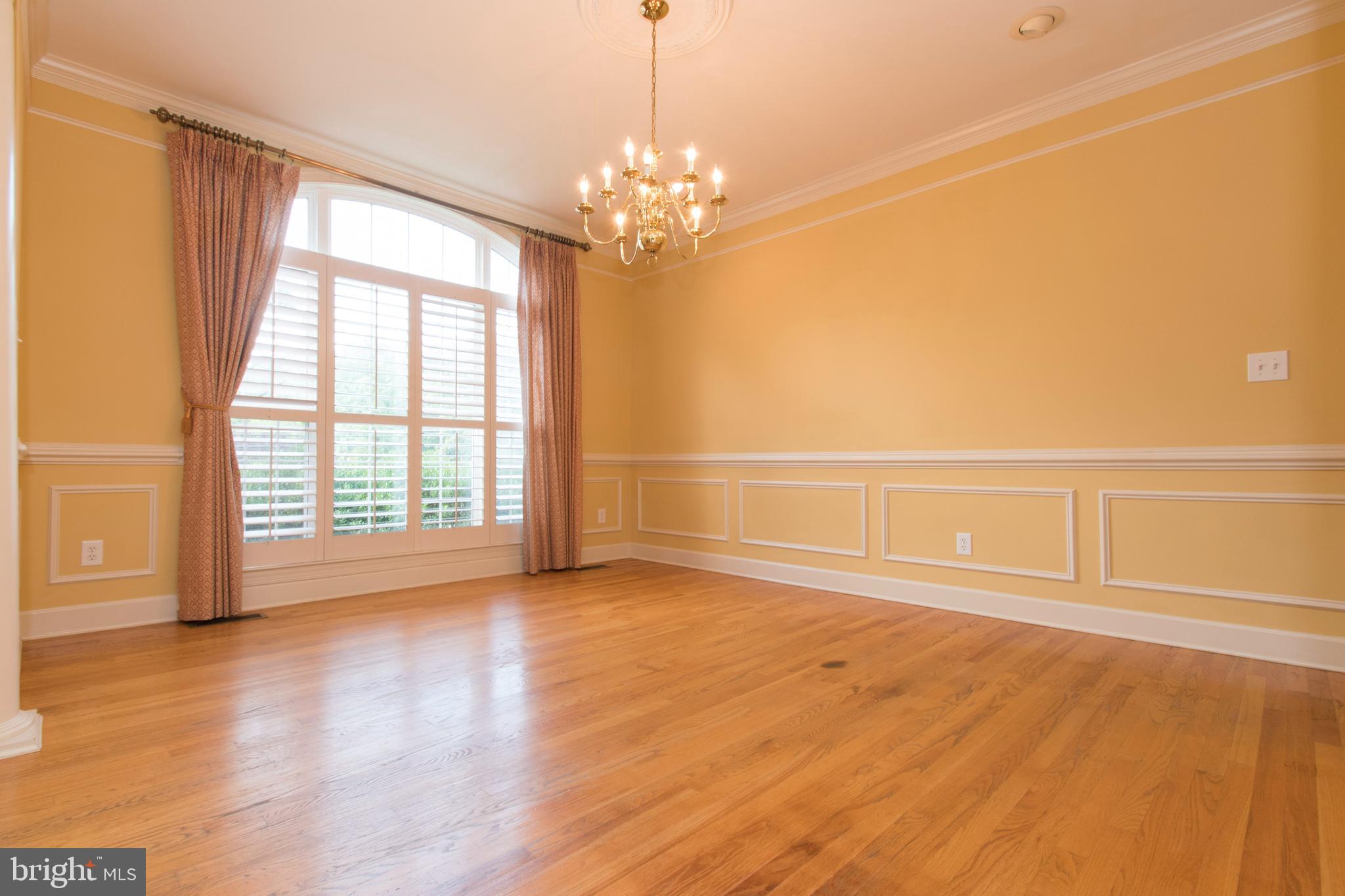 PINEY GLEN VILLAGE - Residential Lease