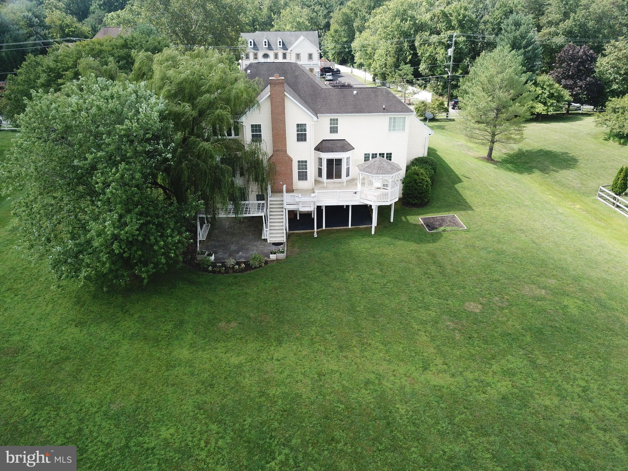 PINEY GLEN VILLAGE - Residential Lease