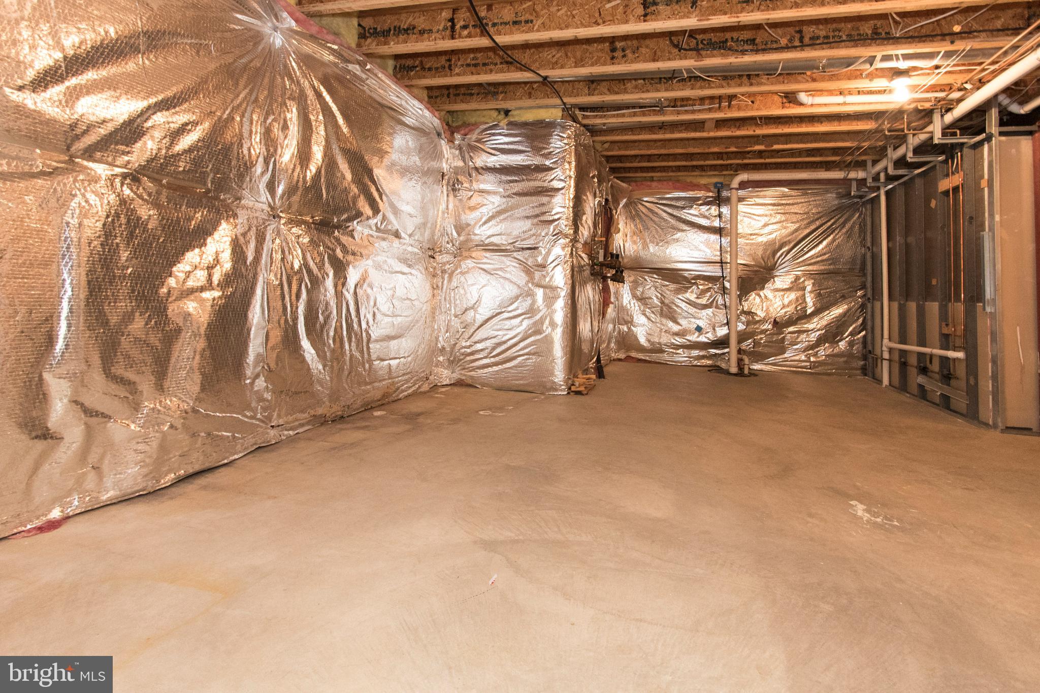 PINEY GLEN VILLAGE - Residential Lease