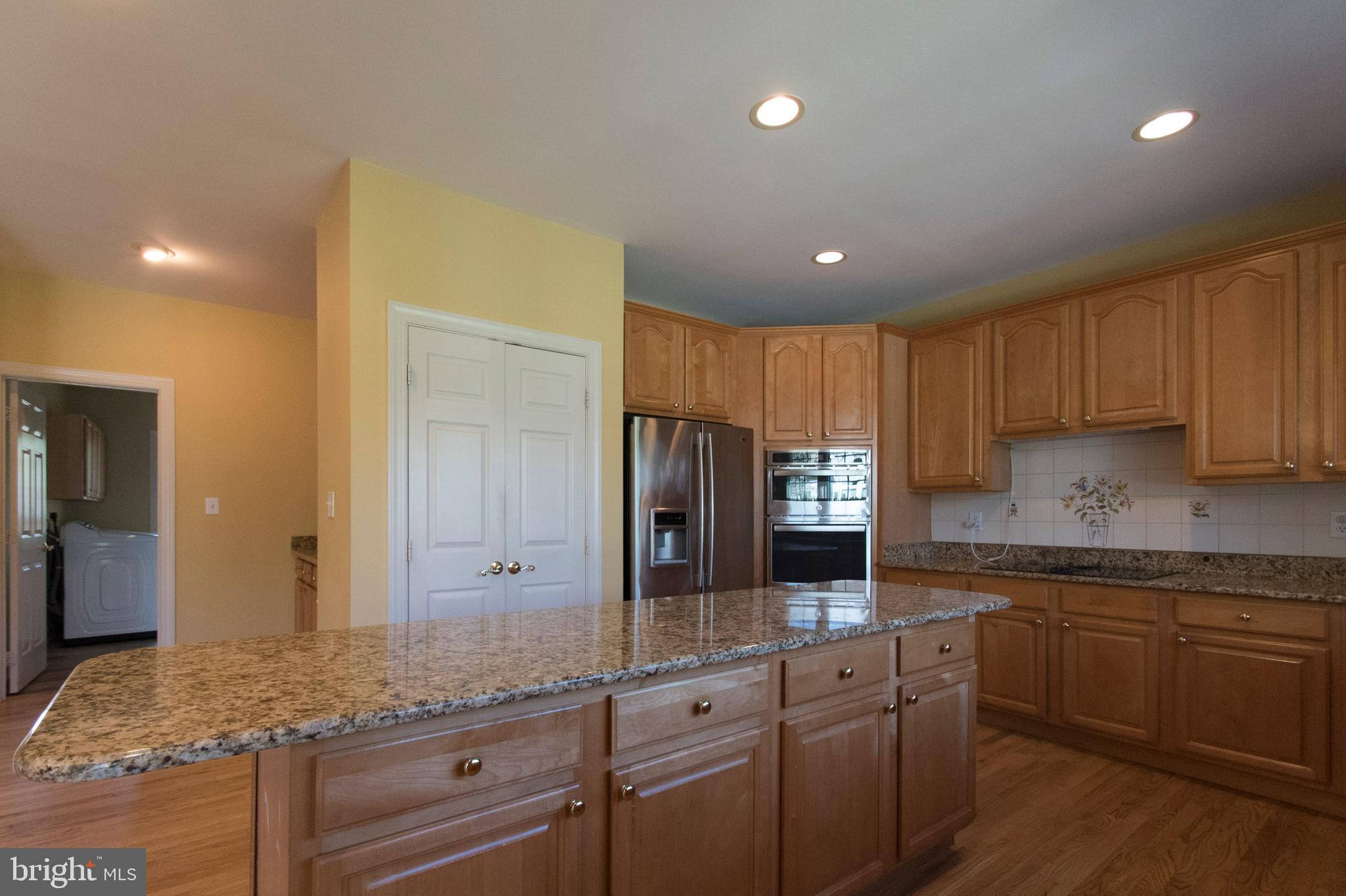 PINEY GLEN VILLAGE - Residential Lease