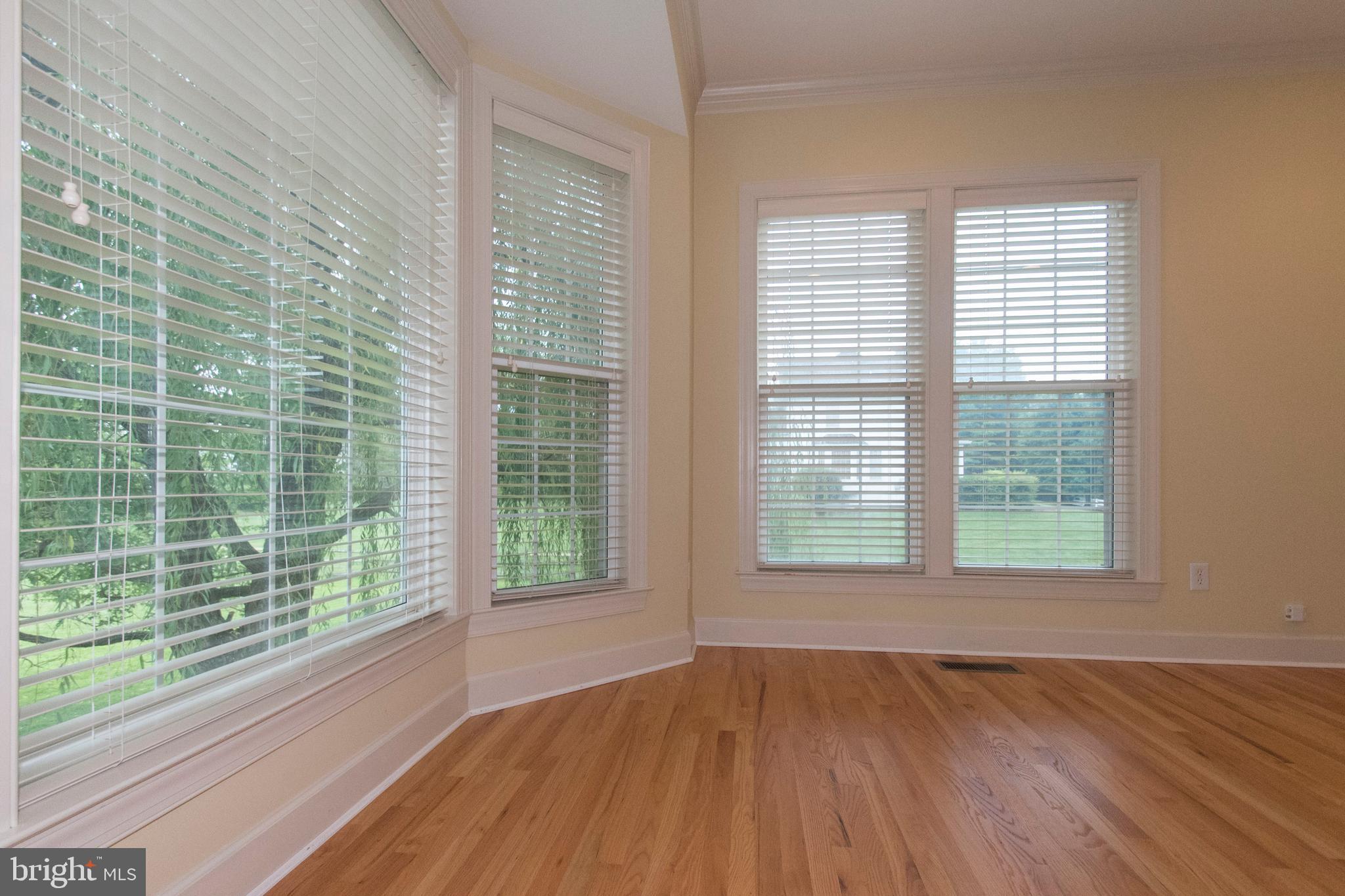 PINEY GLEN VILLAGE - Residential Lease