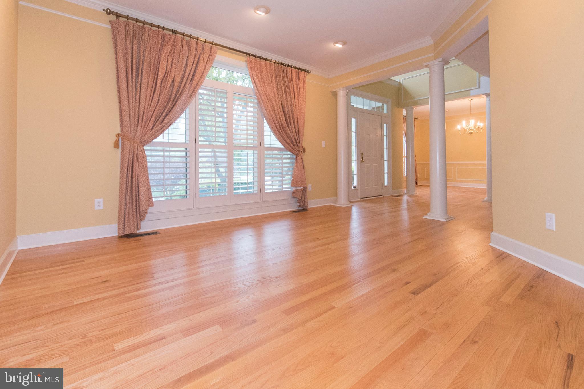 PINEY GLEN VILLAGE - Residential Lease