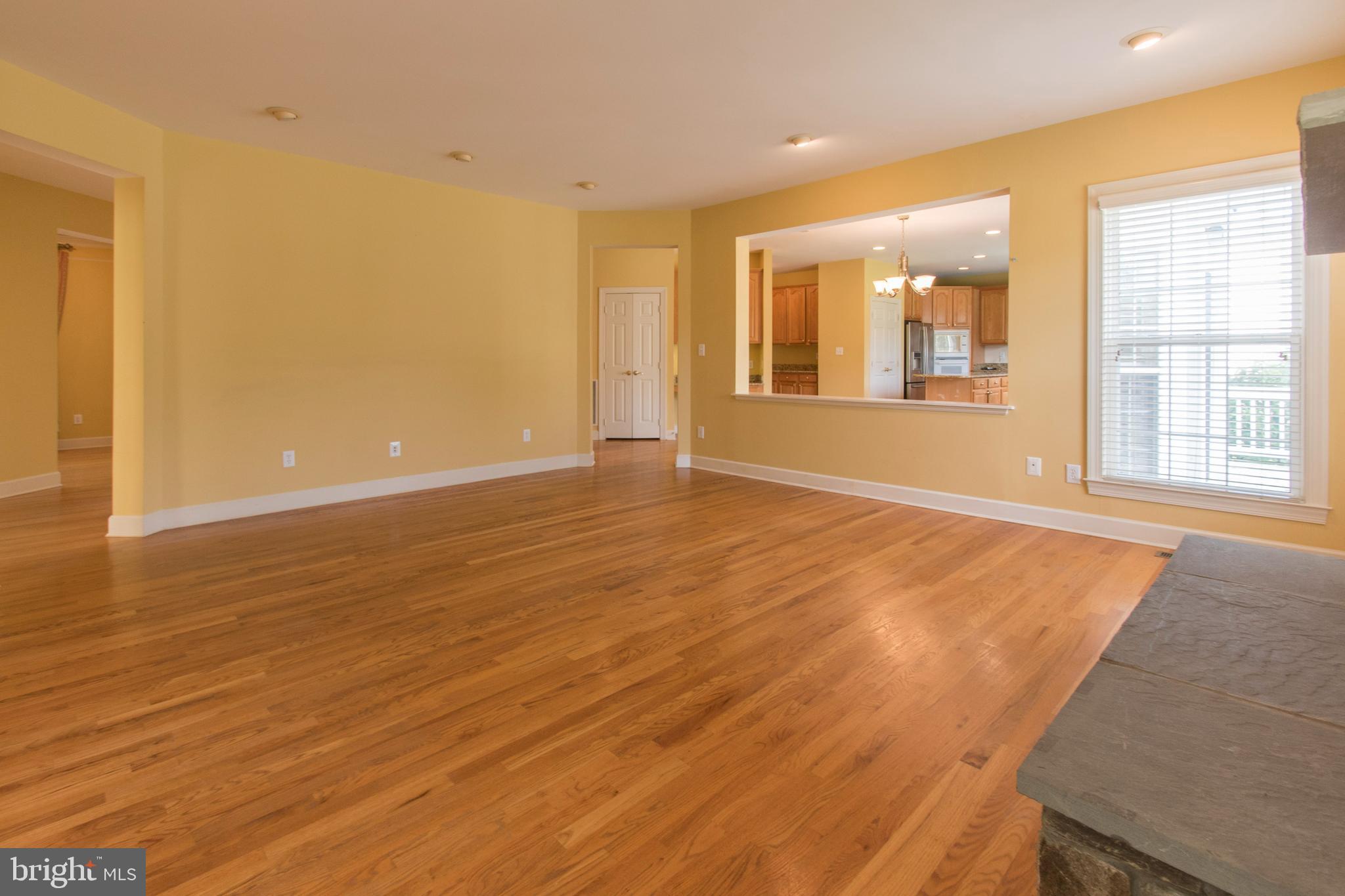 PINEY GLEN VILLAGE - Residential Lease