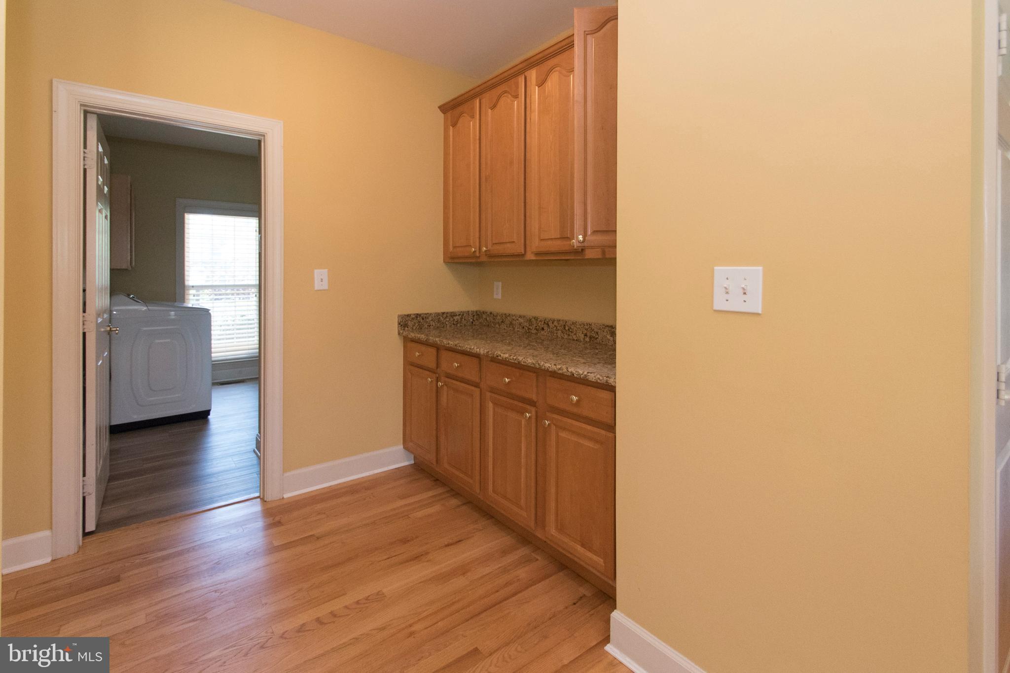 PINEY GLEN VILLAGE - Residential Lease