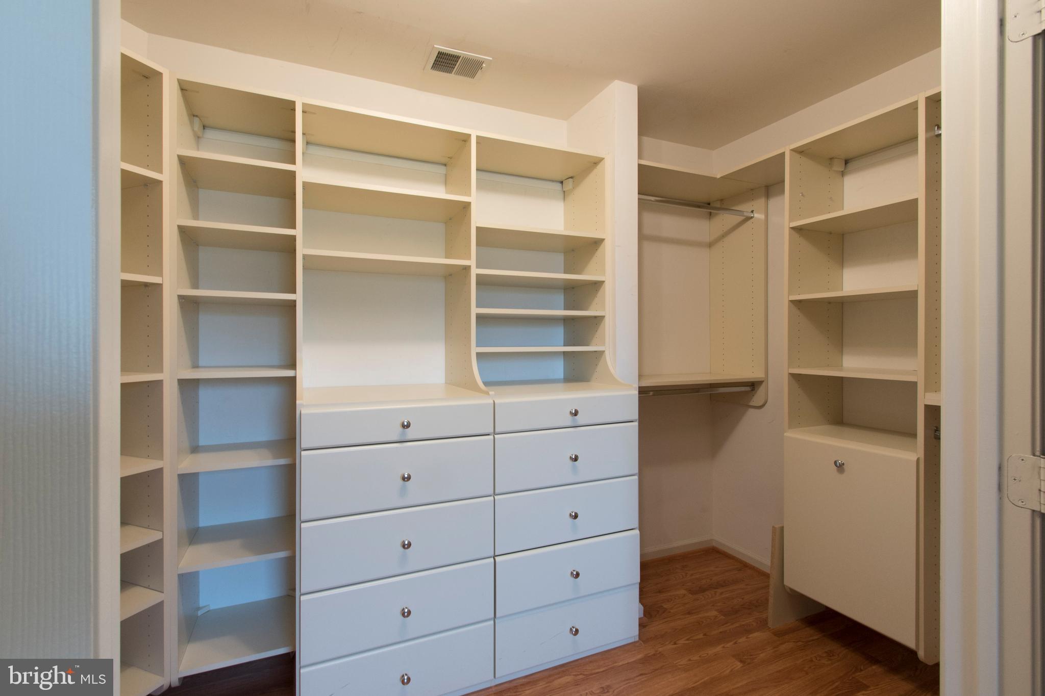 PINEY GLEN VILLAGE - Residential Lease