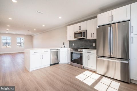 Condo For Sale - 4015 Marilyn Drive #A94<br/> Philadelphia County, PHILADELPHIA, PA 19131