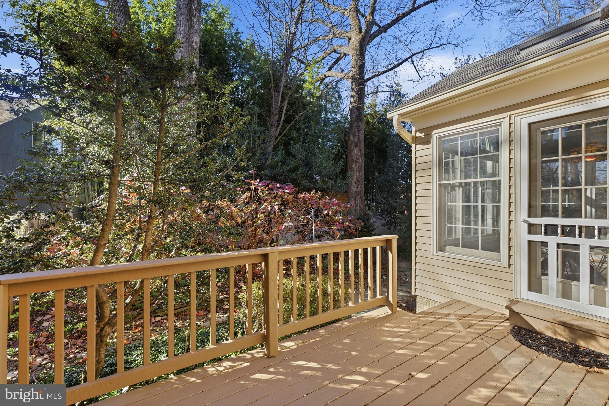 JOHN TRAMMELL COMMONS - Residential