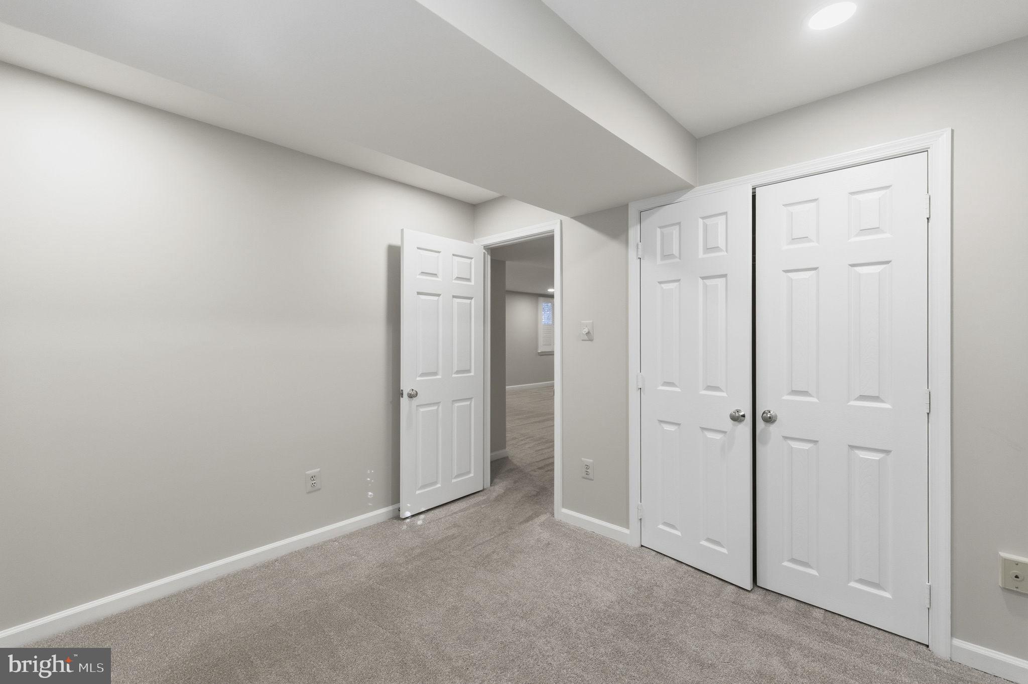 JOHN TRAMMELL COMMONS - Residential