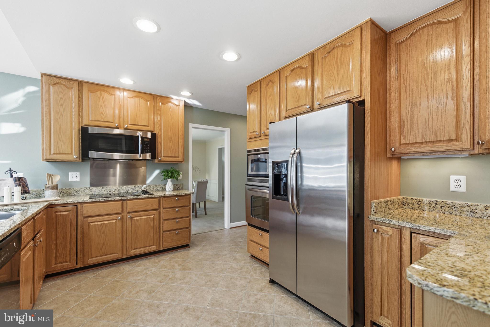 JOHN TRAMMELL COMMONS - Residential