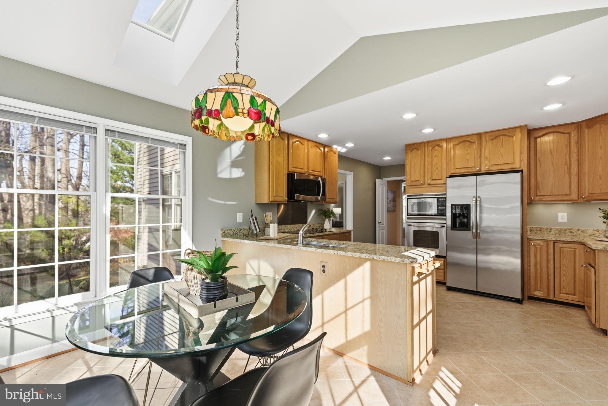 JOHN TRAMMELL COMMONS - Residential