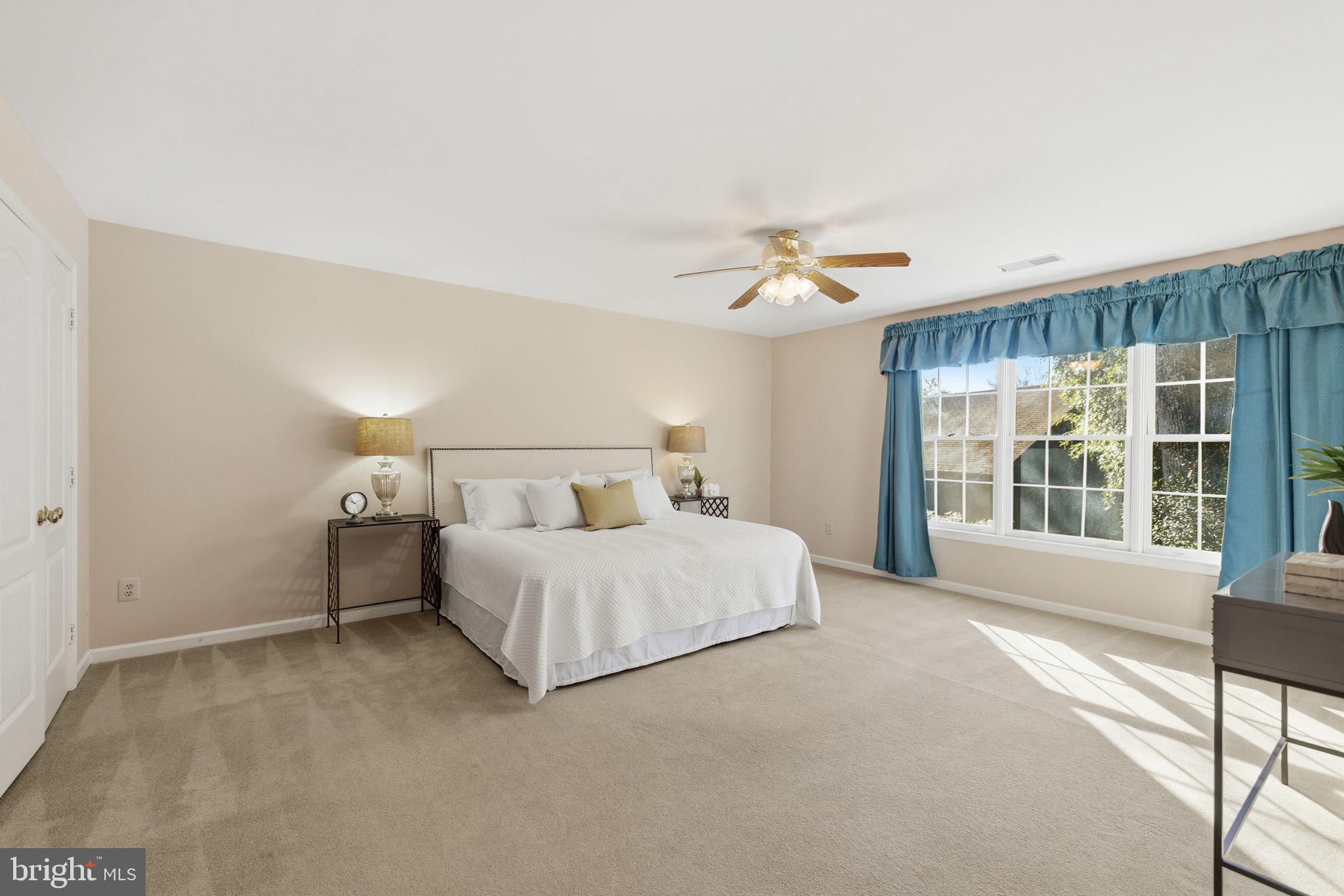 JOHN TRAMMELL COMMONS - Residential