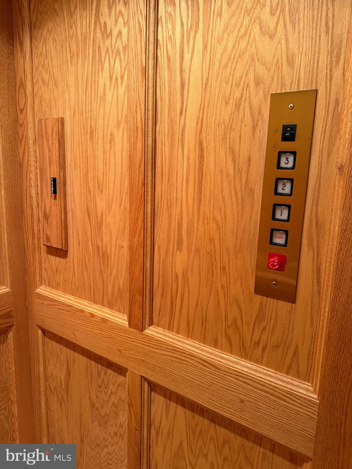 JOHN TRAMMELL COMMONS - Residential