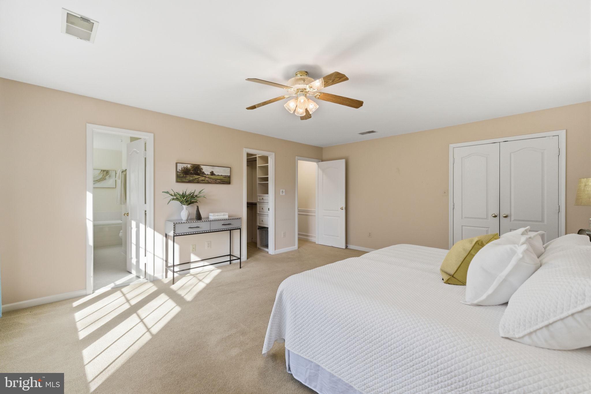 JOHN TRAMMELL COMMONS - Residential