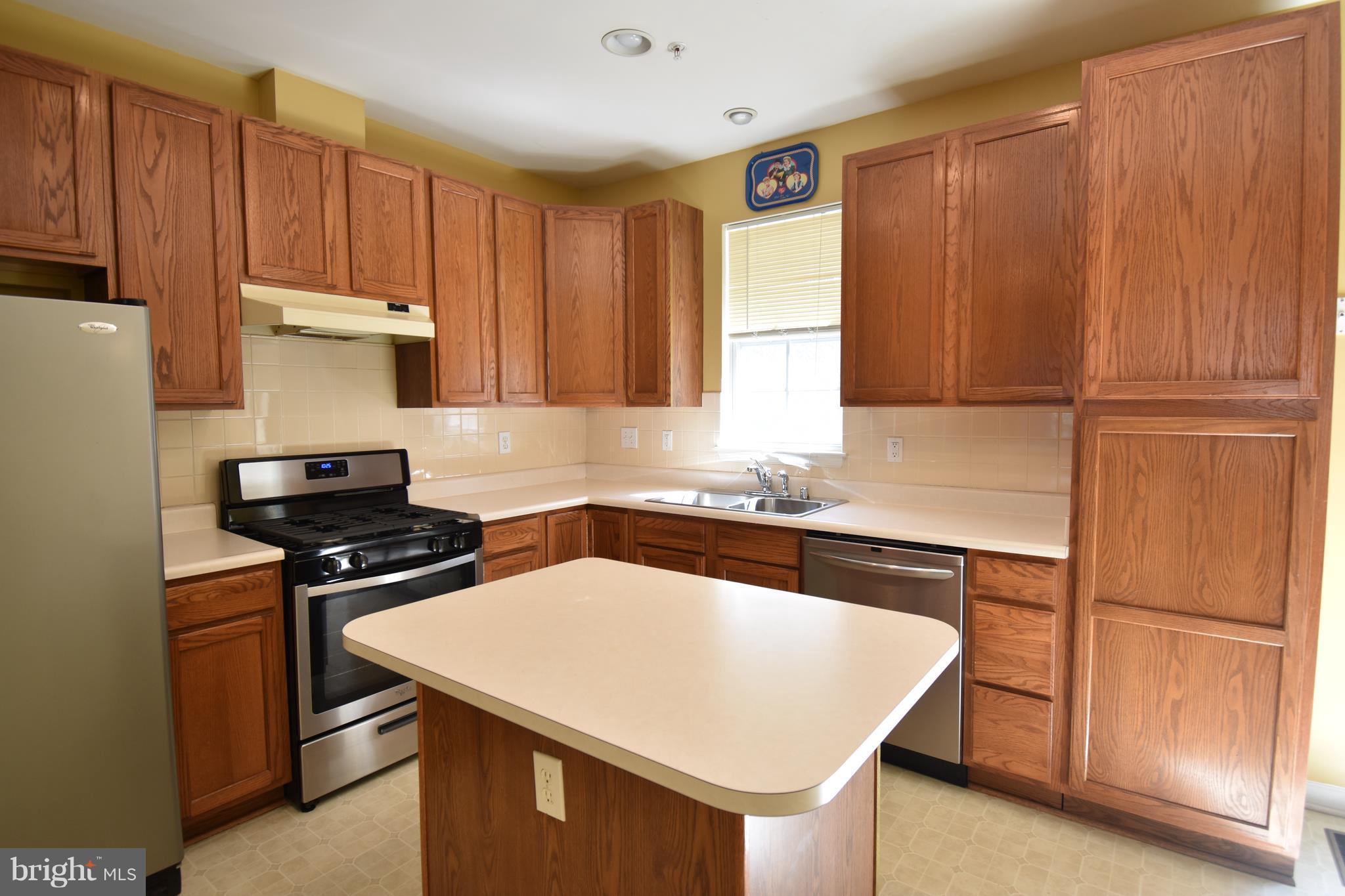 COUNTRY WALK - Residential