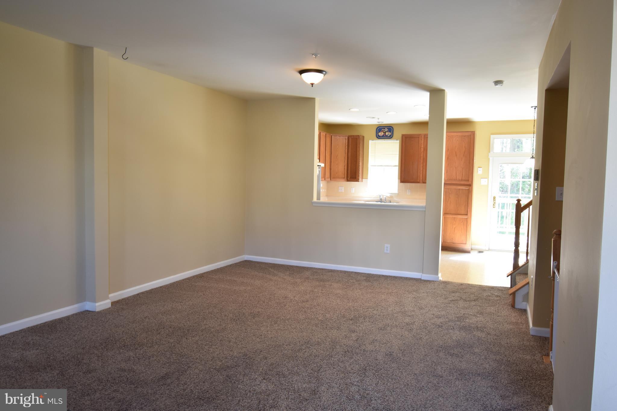 COUNTRY WALK - Residential