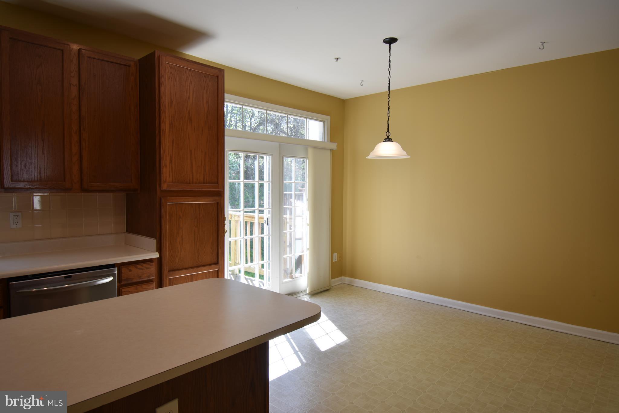 COUNTRY WALK - Residential