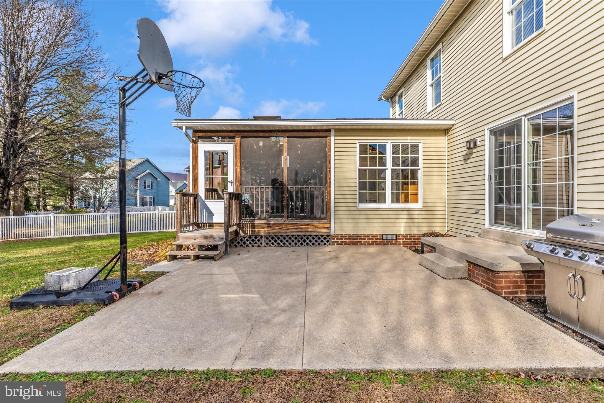 RIDGEVIEW II - Residential