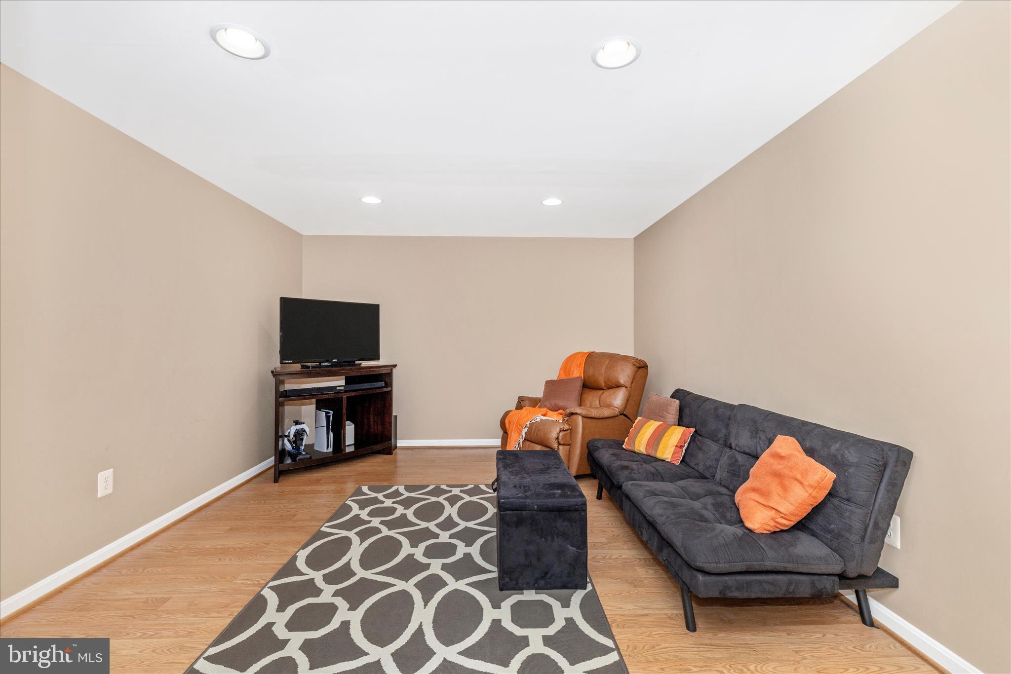 RIDGEVIEW II - Residential