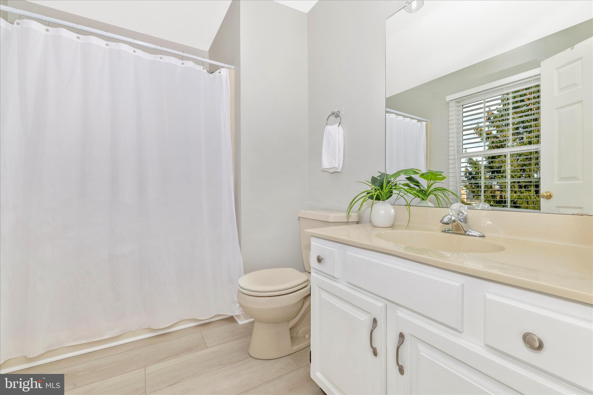 RIDGEVIEW II - Residential