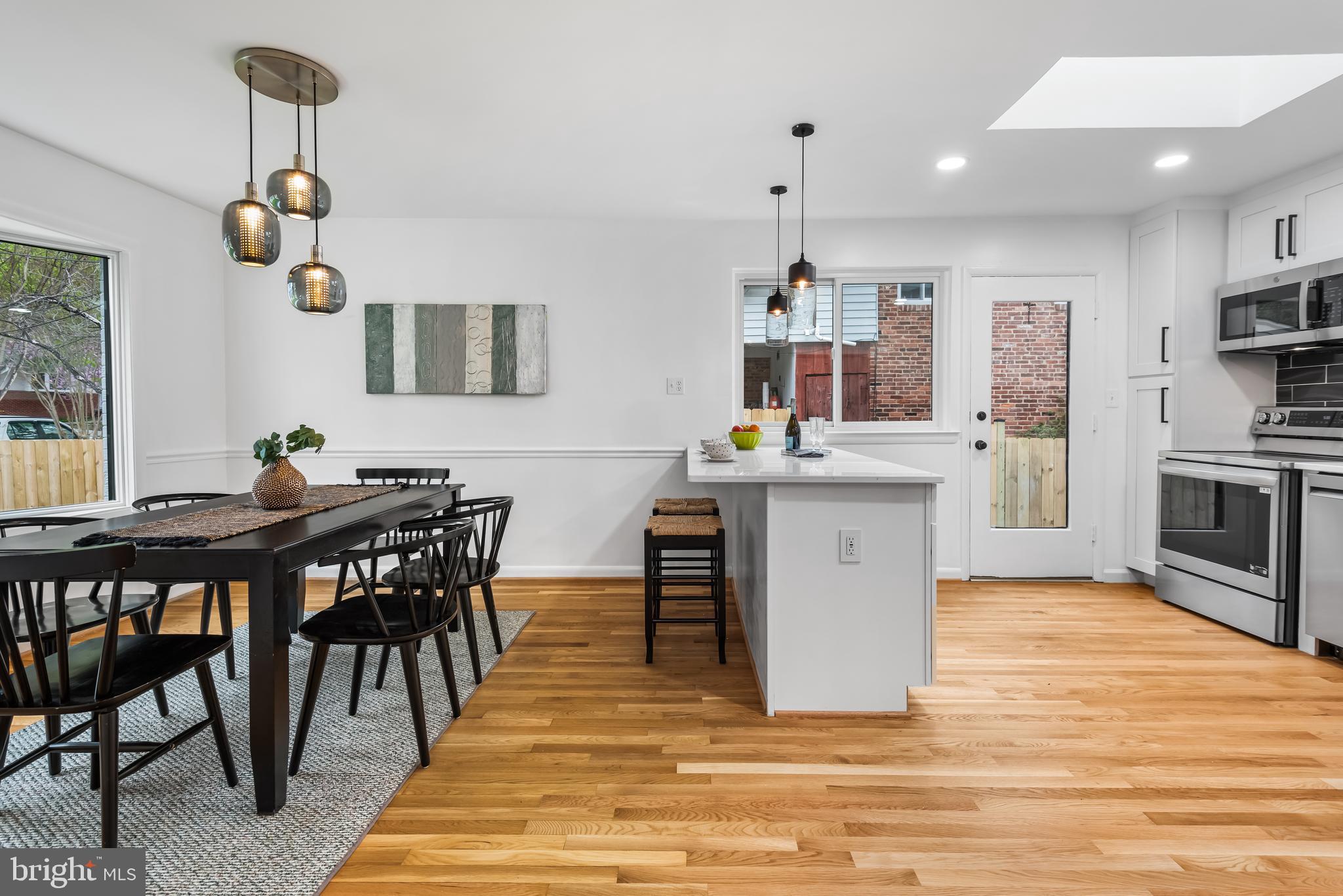 COUNTRY CLUB FOREST - Residential