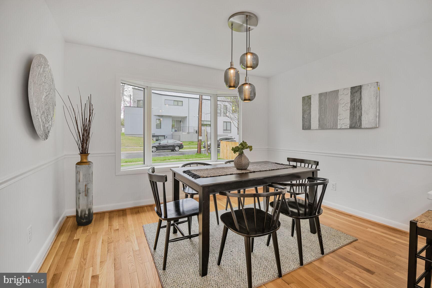 COUNTRY CLUB FOREST - Residential