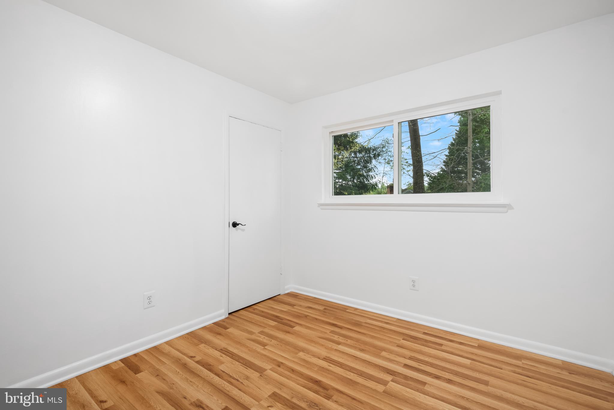 COUNTRY CLUB FOREST - Residential