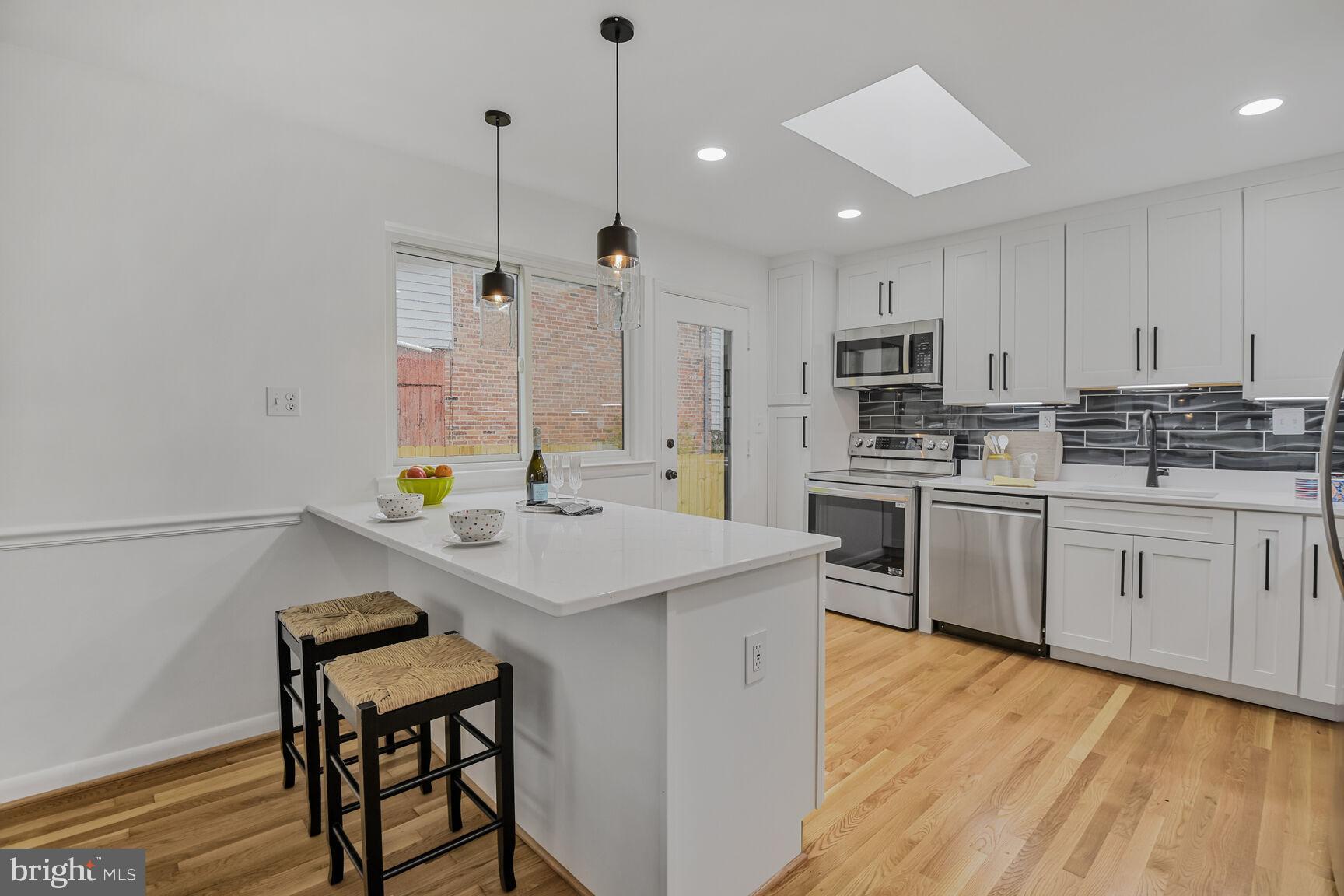 COUNTRY CLUB FOREST - Residential