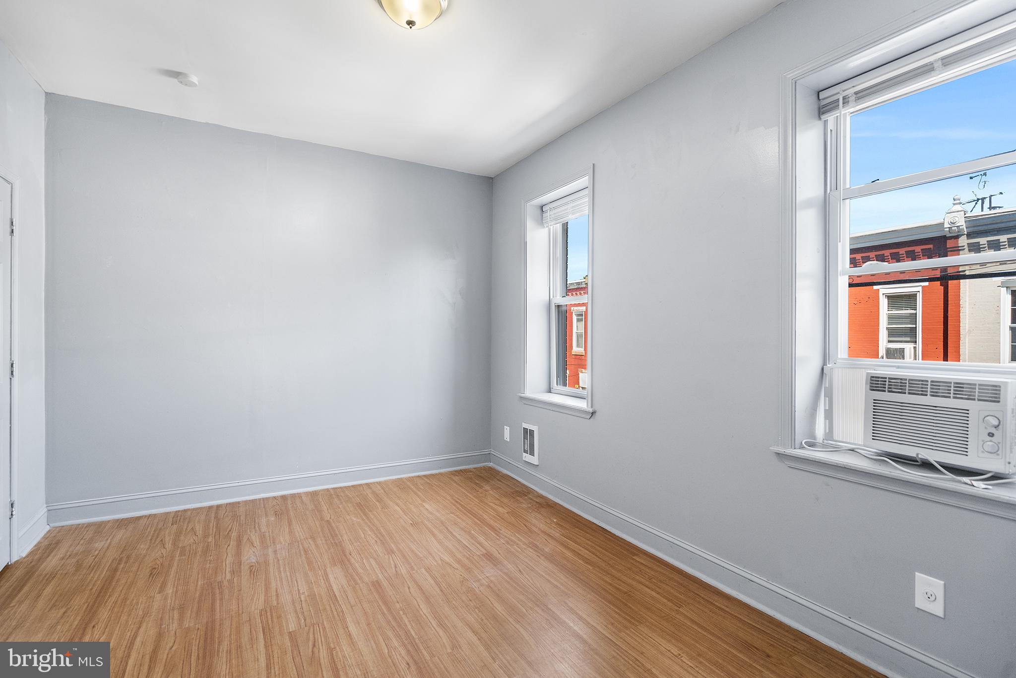 PHILADELPHIA - Residential