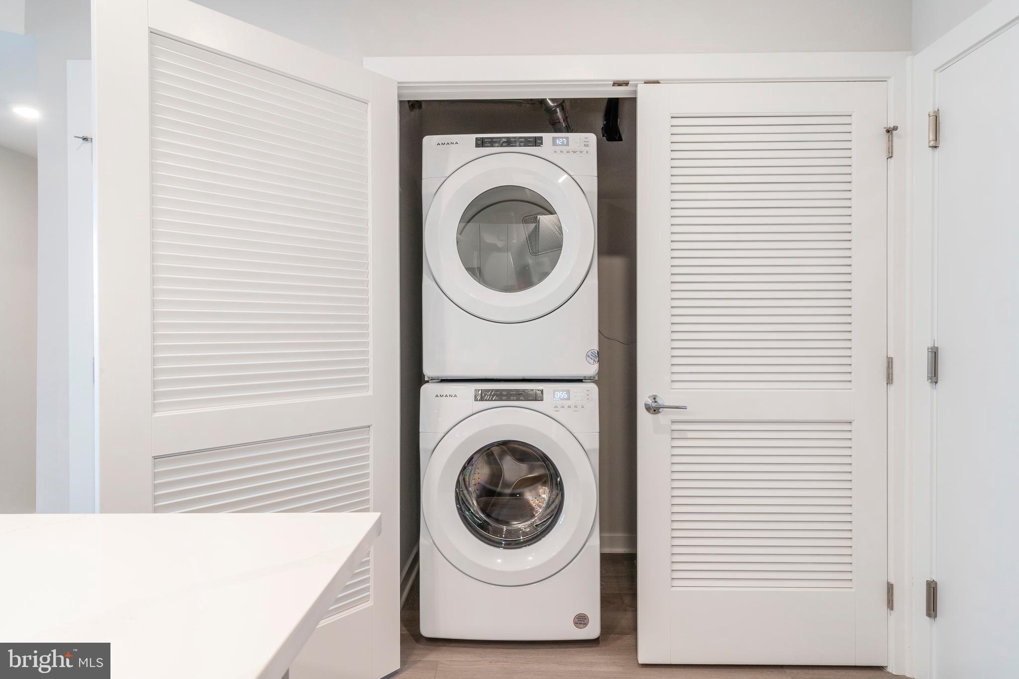 EAST FALLS - Residential Lease