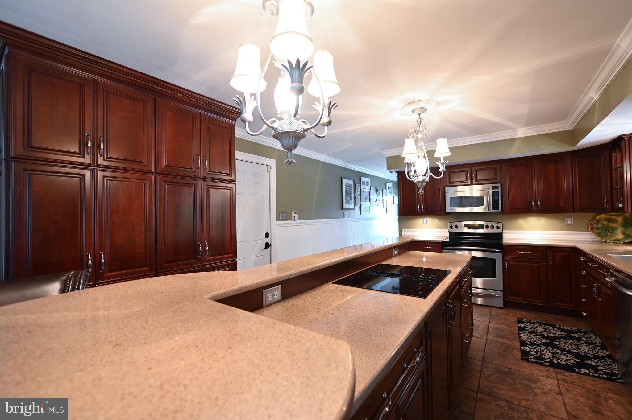 ROYALWOOD ESTATES - Residential