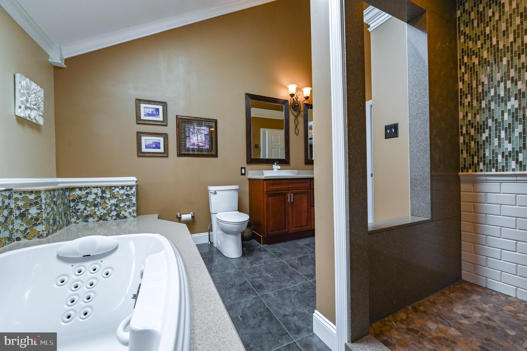 ROYALWOOD ESTATES - Residential