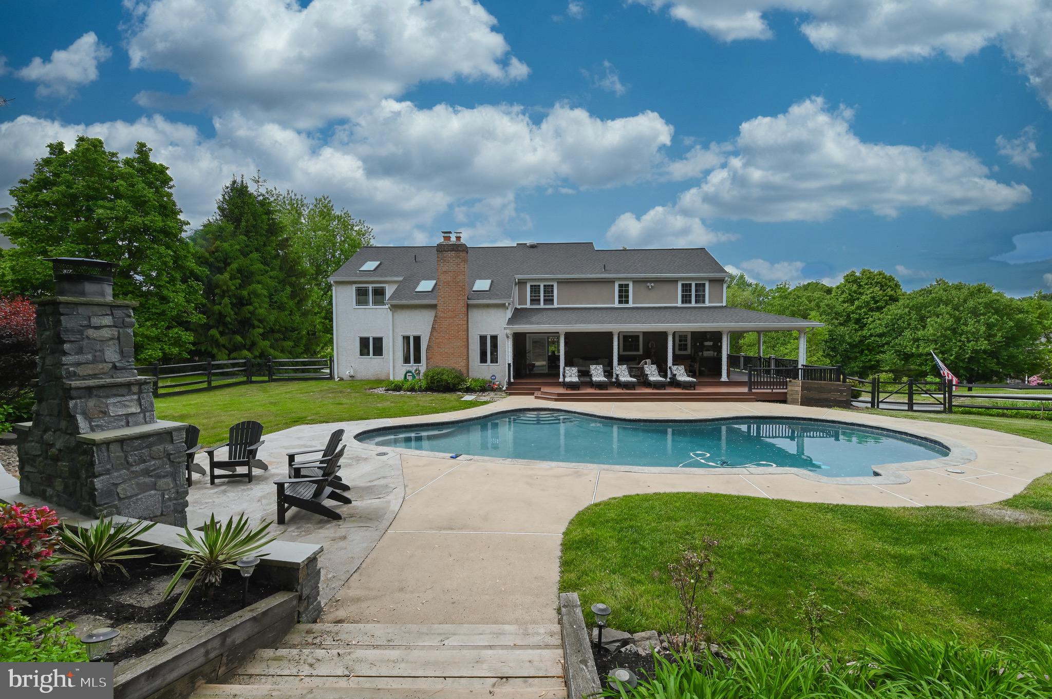 ROYALWOOD ESTATES - Residential