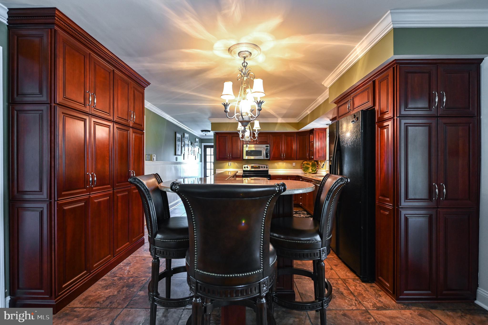 ROYALWOOD ESTATES - Residential