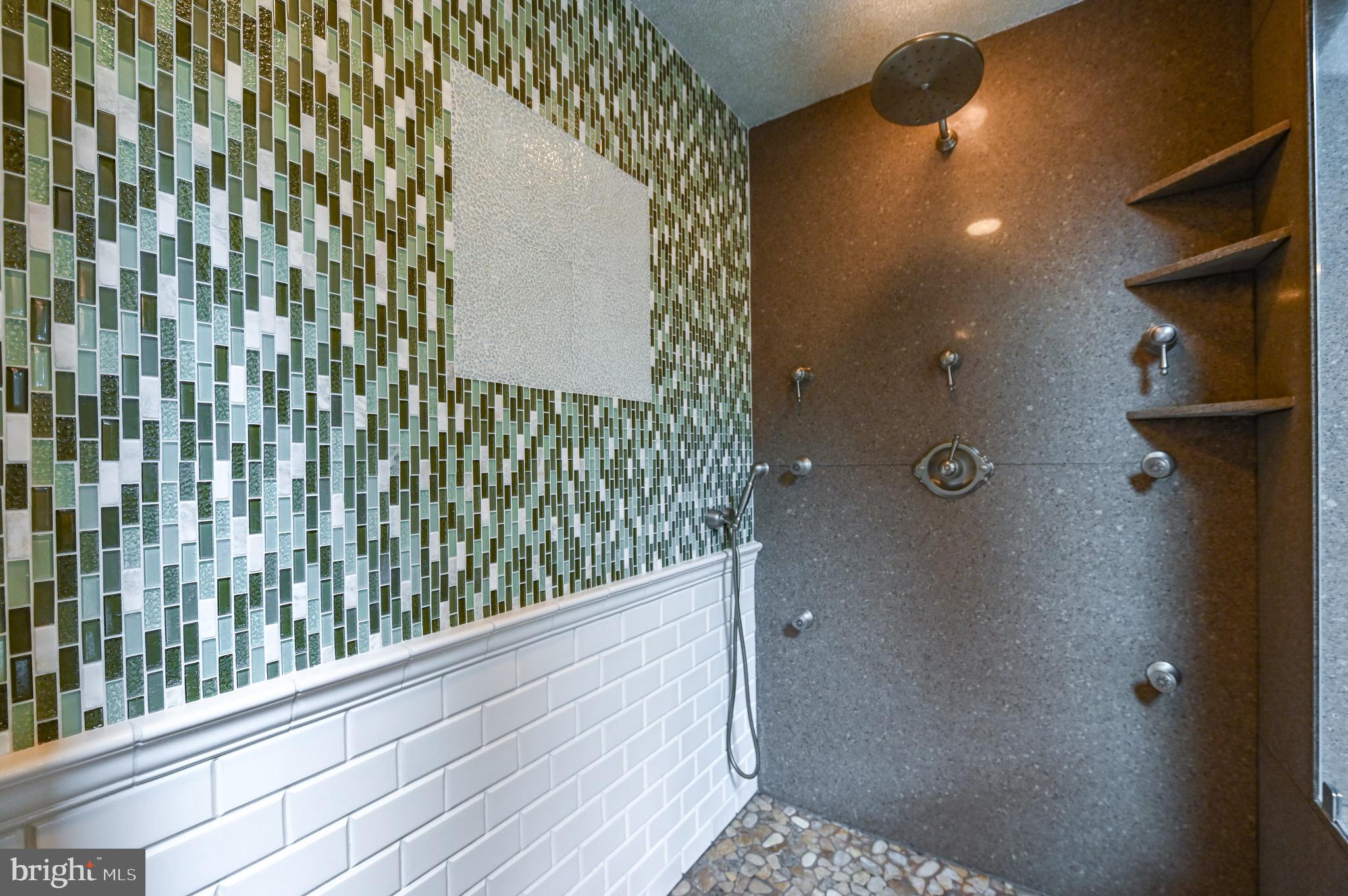 ROYALWOOD ESTATES - Residential