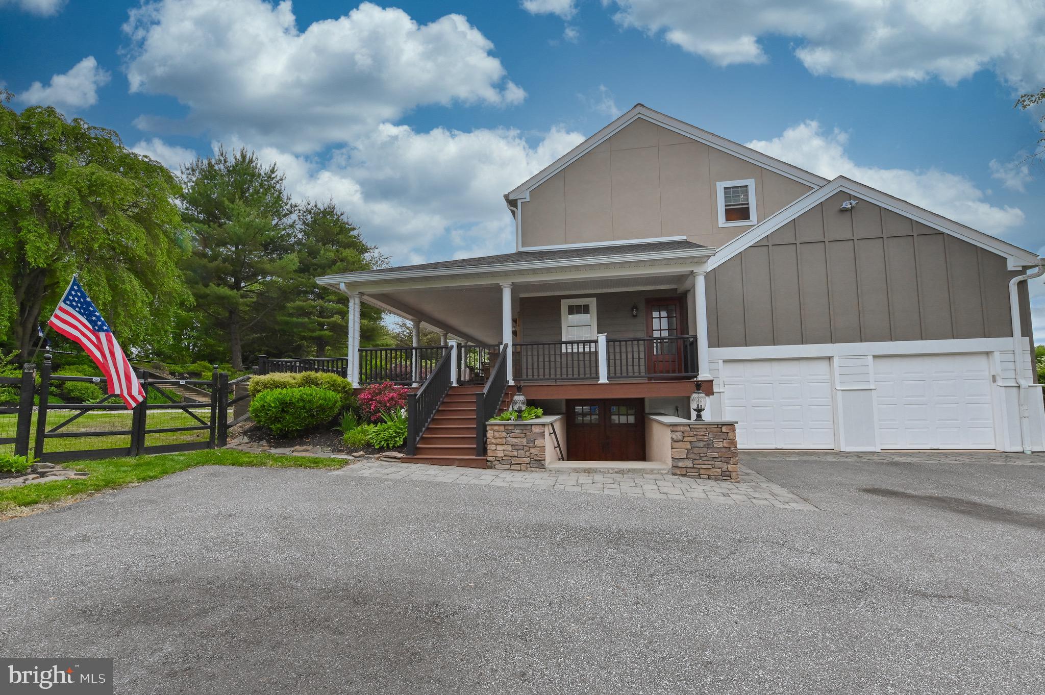 ROYALWOOD ESTATES - Residential