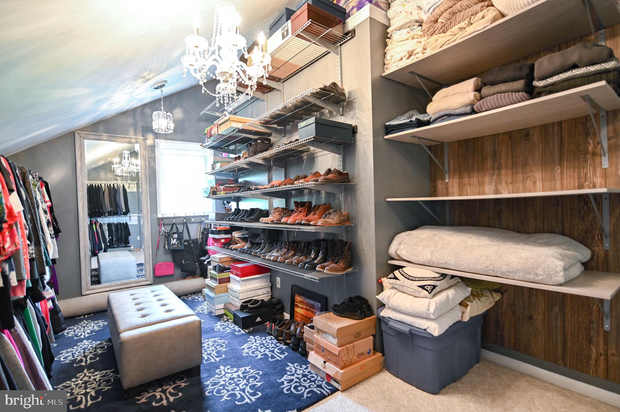 ROYALWOOD ESTATES - Residential