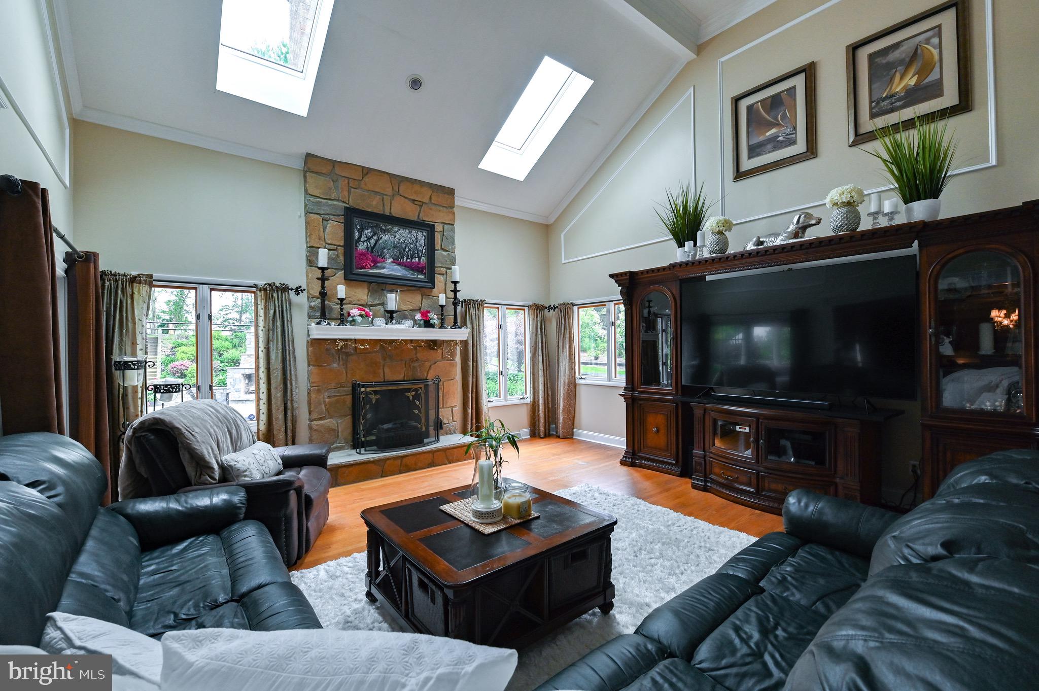 ROYALWOOD ESTATES - Residential