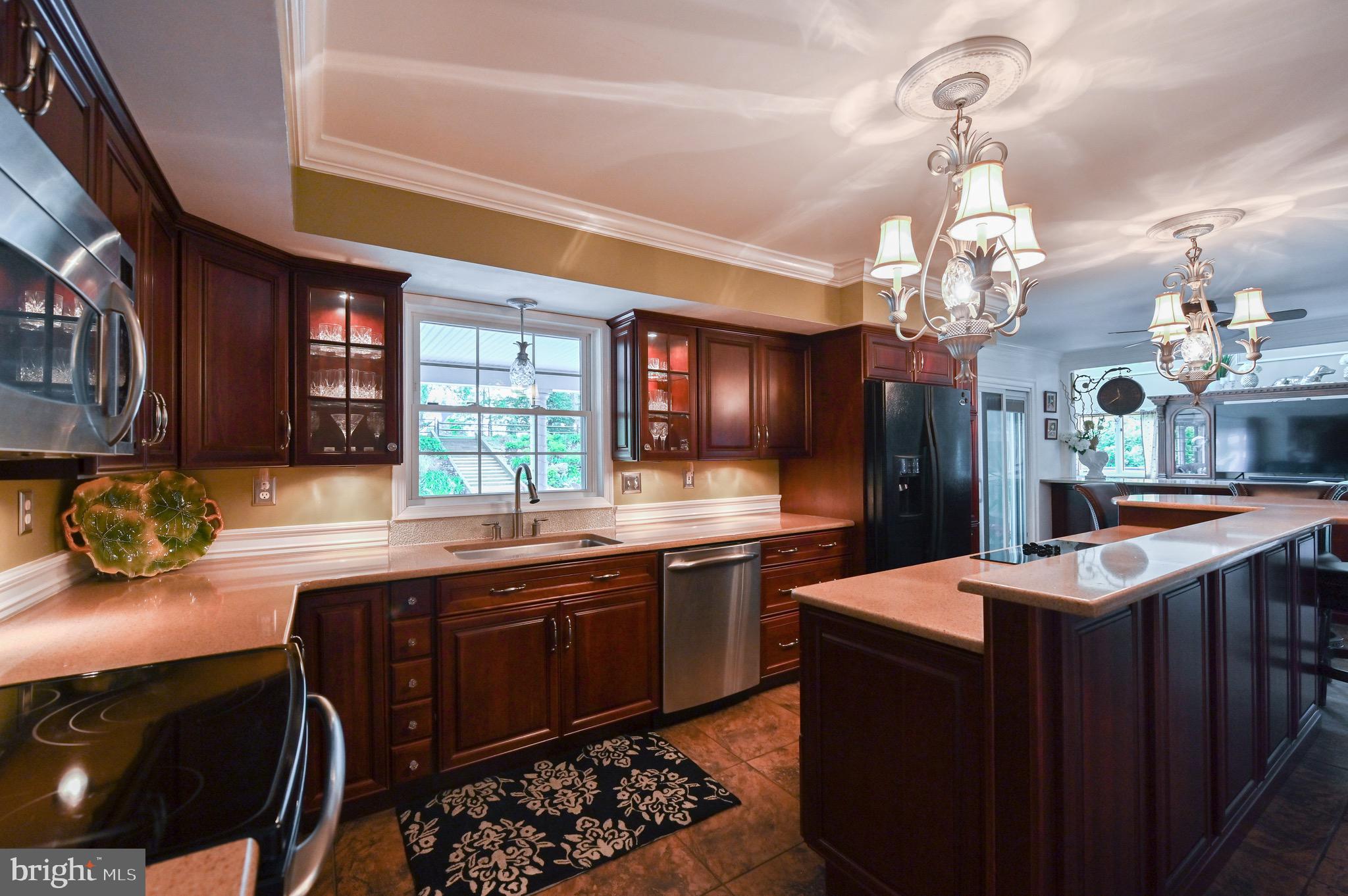 ROYALWOOD ESTATES - Residential