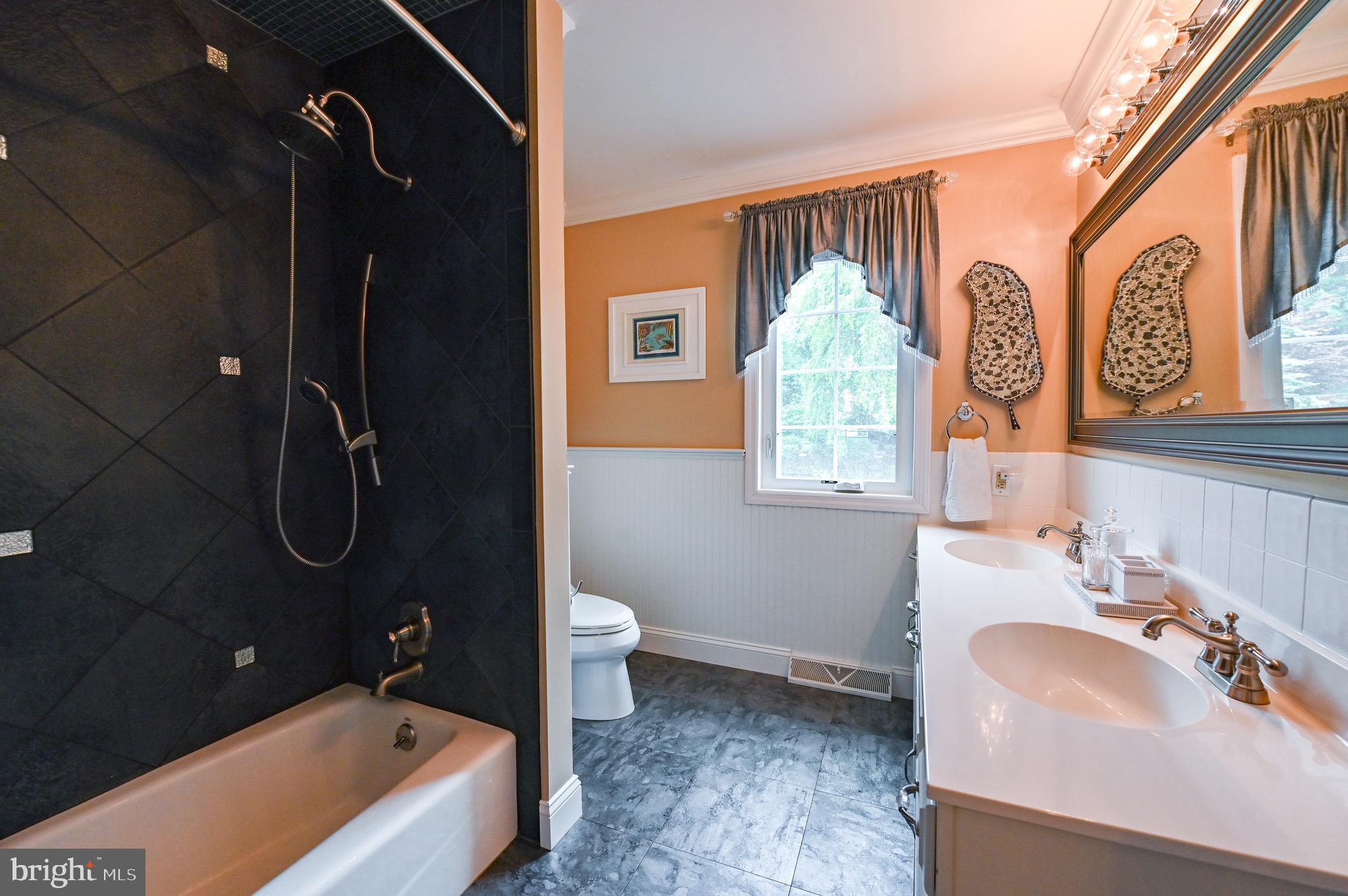 ROYALWOOD ESTATES - Residential