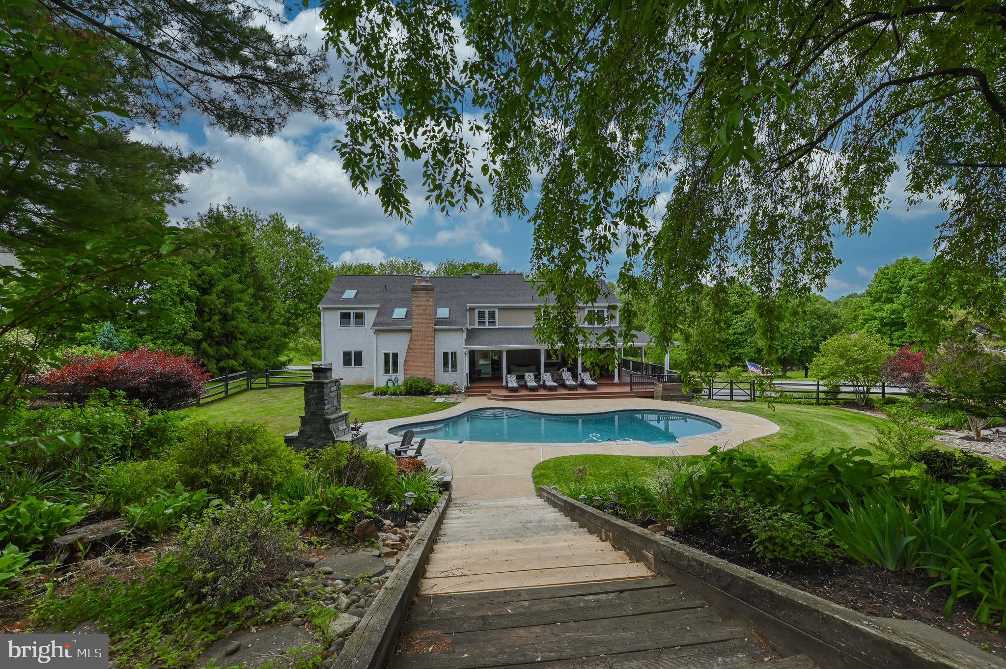 ROYALWOOD ESTATES - Residential