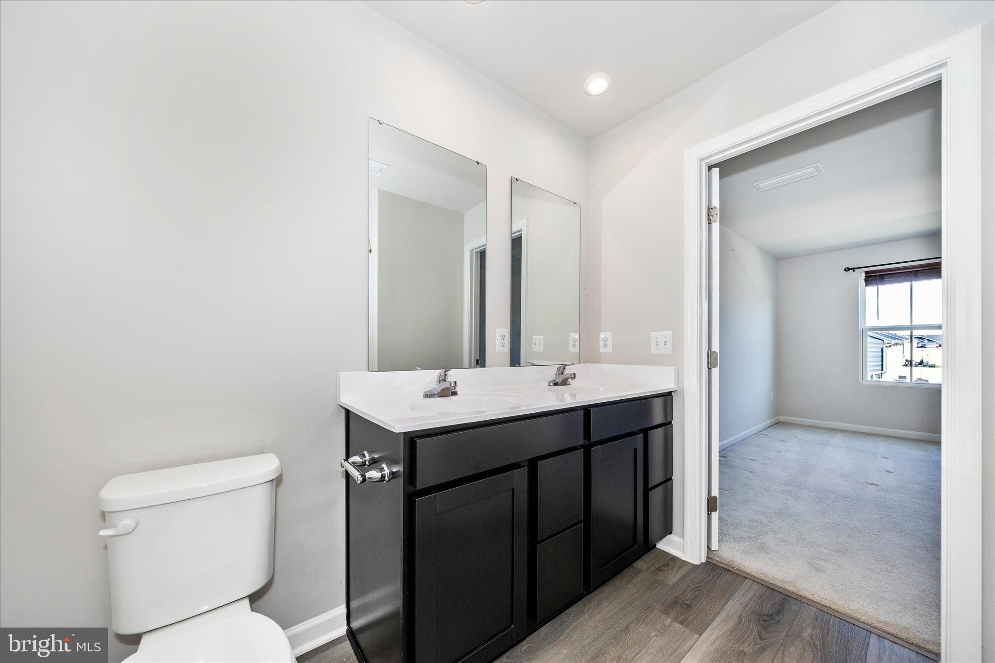 CARDINAL POINTE - Residential