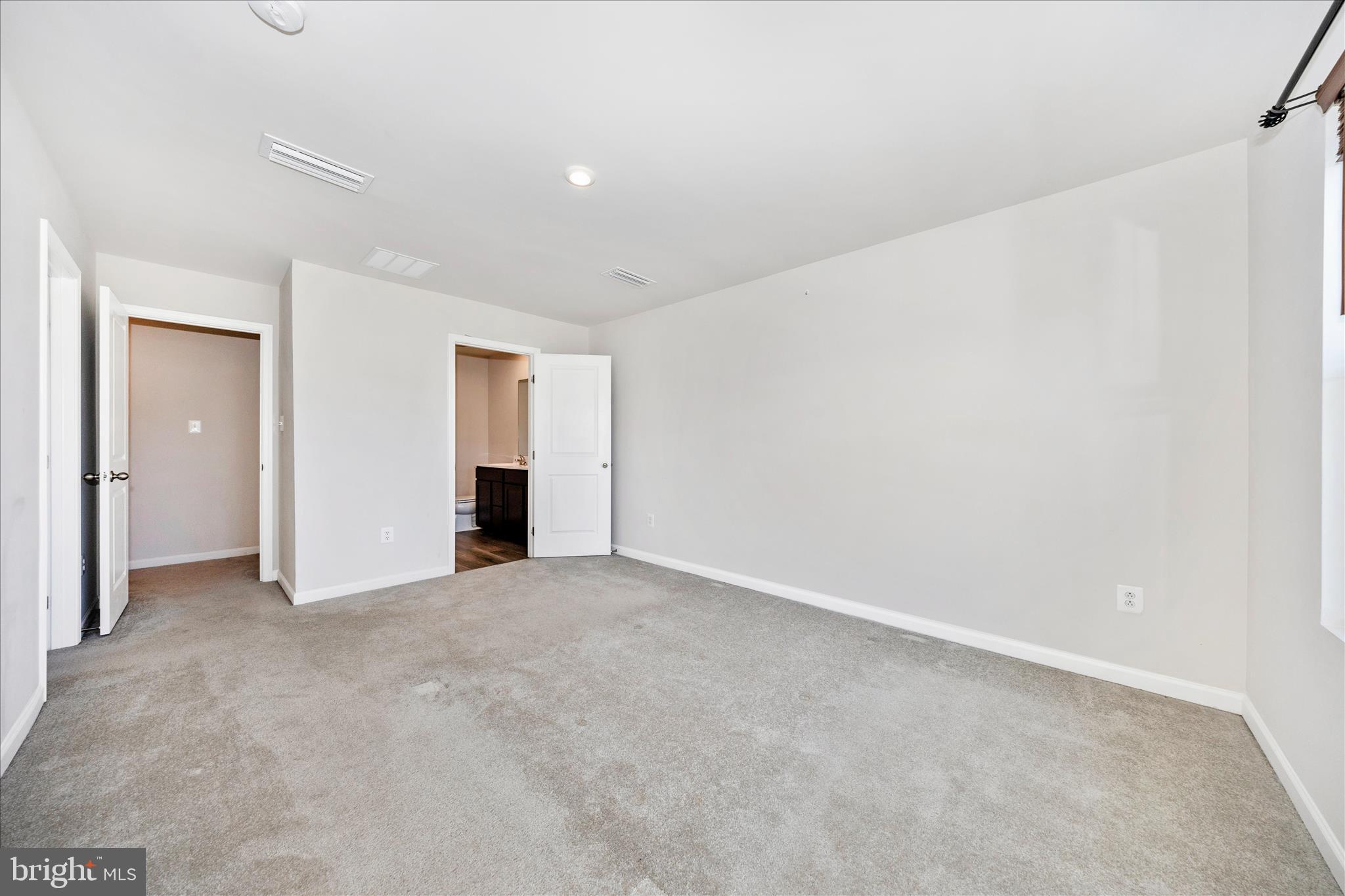 CARDINAL POINTE - Residential